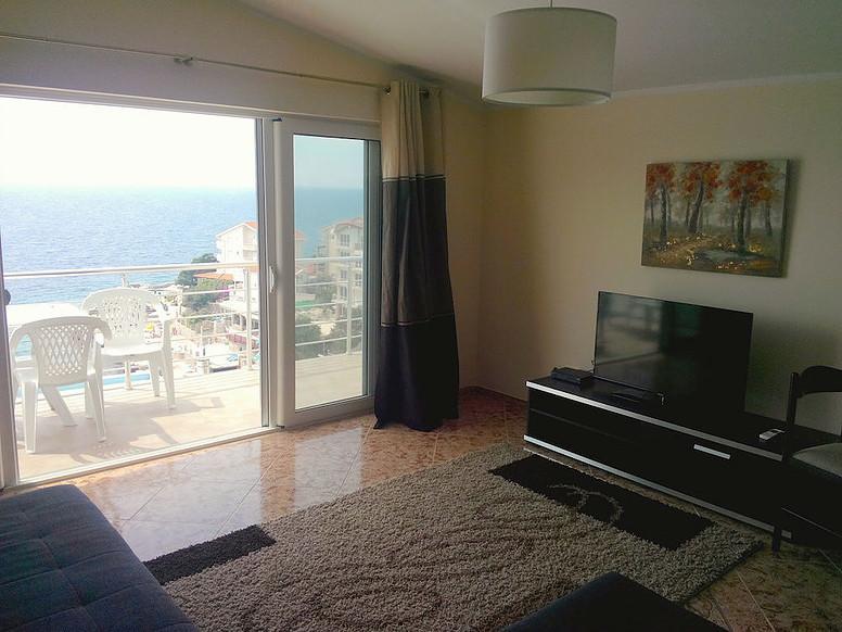 Kapriz Apartments Utjeha Bagian luar foto